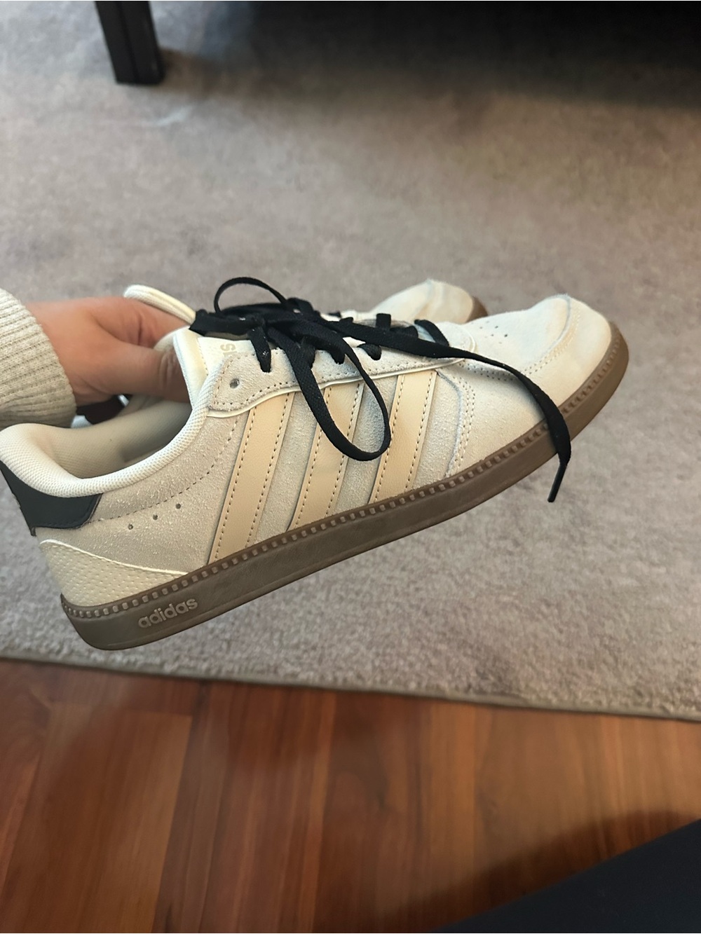 Adidas Sneaker
